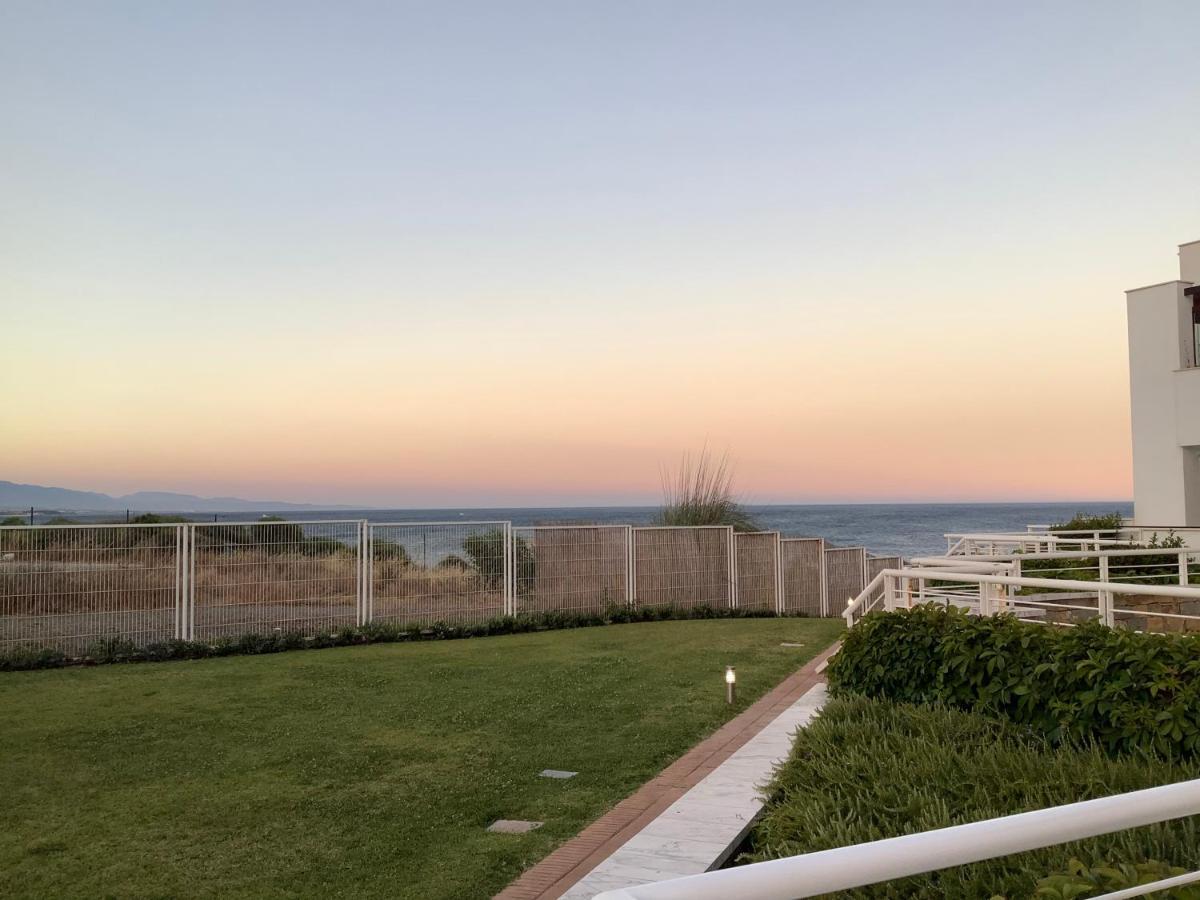 Casares Del Mar Luxury Apartment Malaga Exterior photo