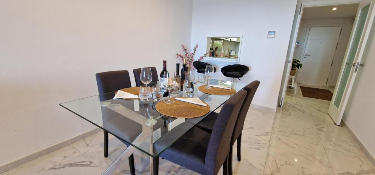 Casares Del Mar Luxury Apartment Malaga Exterior photo