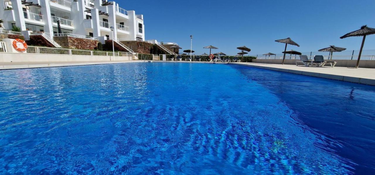 Casares Del Mar Luxury Apartment Malaga Exterior photo