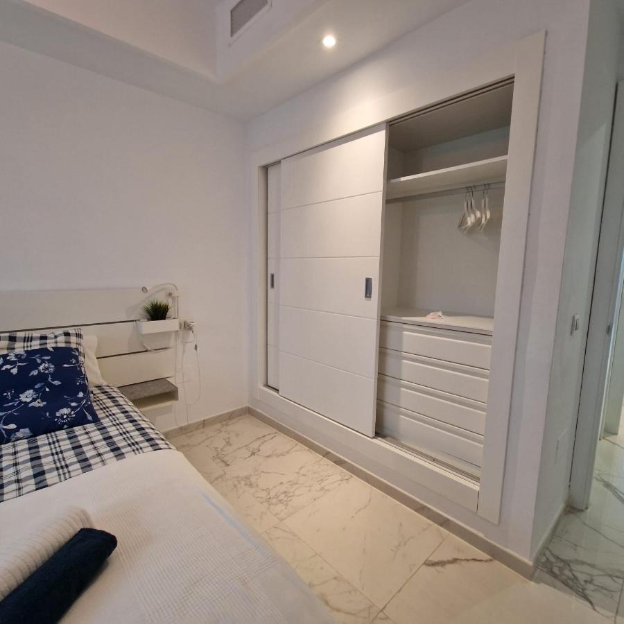 Casares Del Mar Luxury Apartment Malaga Exterior photo