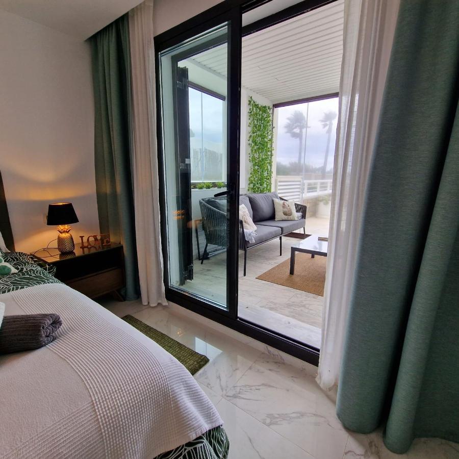 Casares Del Mar Luxury Apartment Malaga Exterior photo